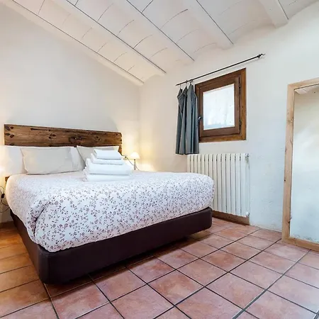 Spacious House With Private Pool In Rojals, For 12 People Rojals