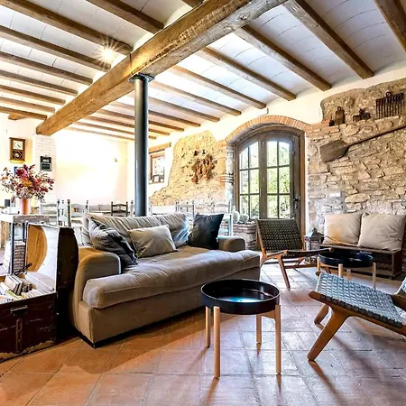 Spacious House With Private Pool In Rojals, For 12 People Holiday home *