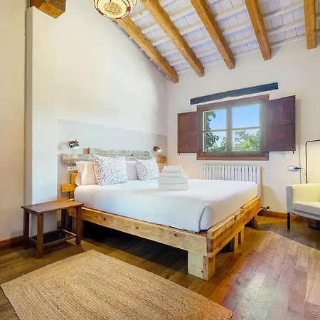 Spacious House With Private Pool In Rojals, For 12 People Holiday home